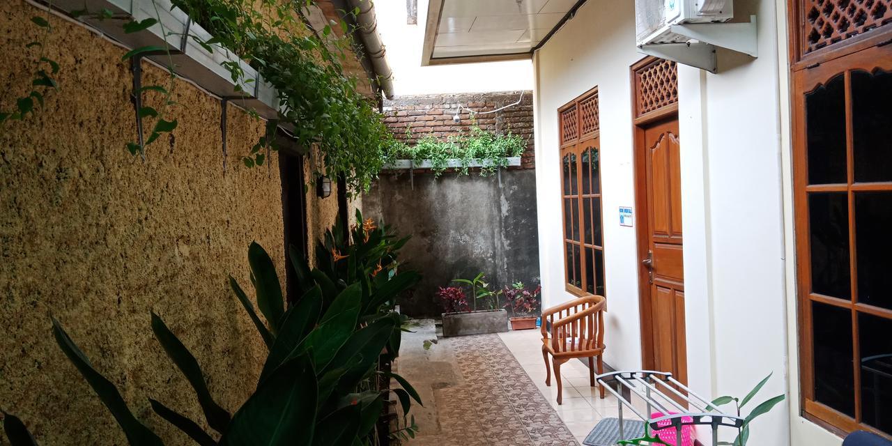 Hari Homestay Sanur Exterior photo