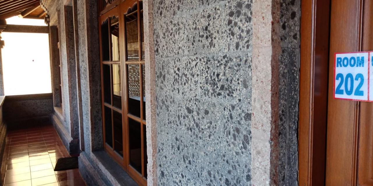 Hari Homestay Sanur Exterior photo
